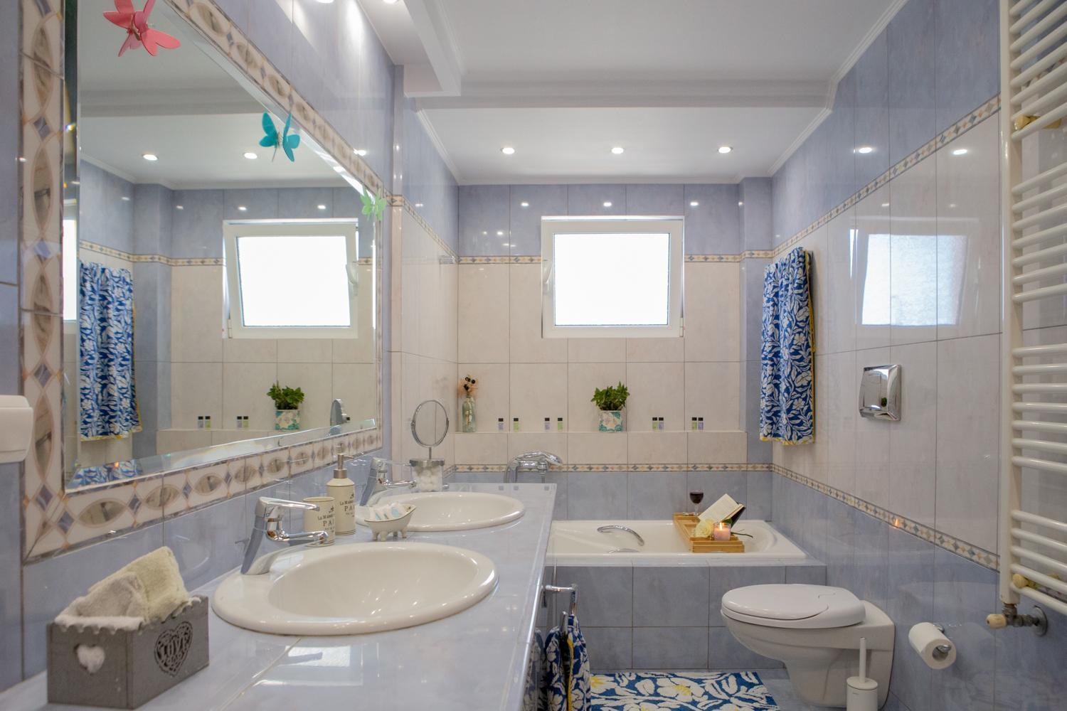 Apple Detached House In Sunny Casa vacanze